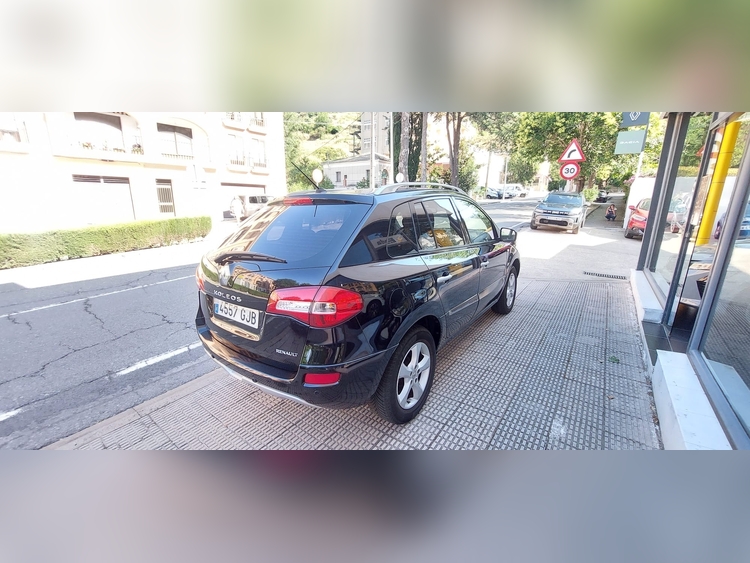 Renault Koleos 4X4 150CV foto 3